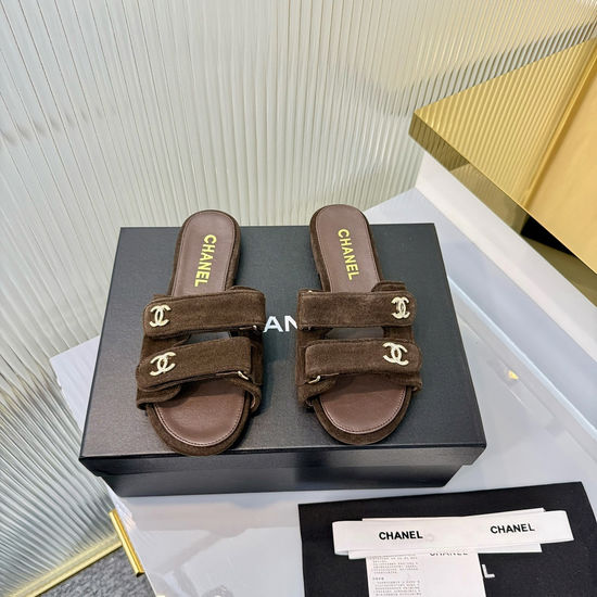 Chanel Elegant Cowhide Upper Sheepskin Lining Casual Shoes