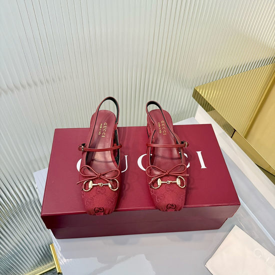 Gucci Sheepskin Square Toe Buckle Bow Low Heel Sandals