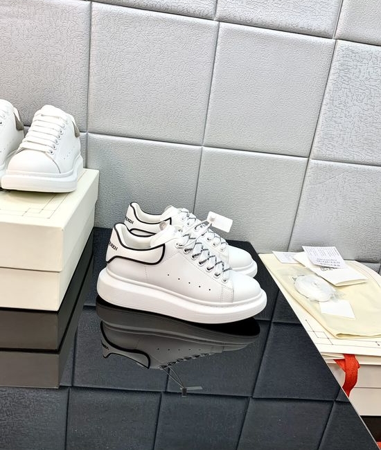 McQueen High Quality Leather Platform Casual Sneakers