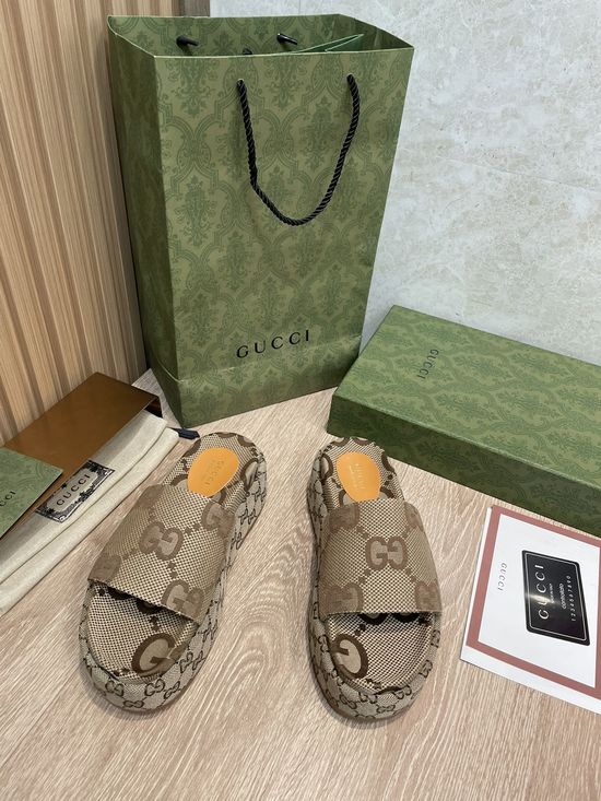 Gucci Classic Pattern Embroidery Platform Slide Sandals