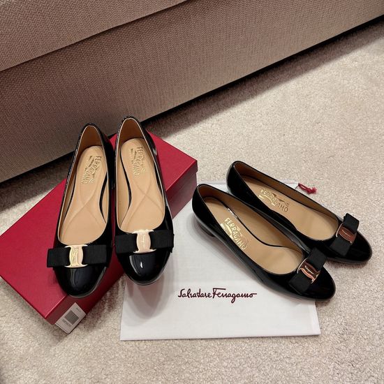 Ferragamo Black Bow Buckle Patent Leather Flats Low Heel Shoes