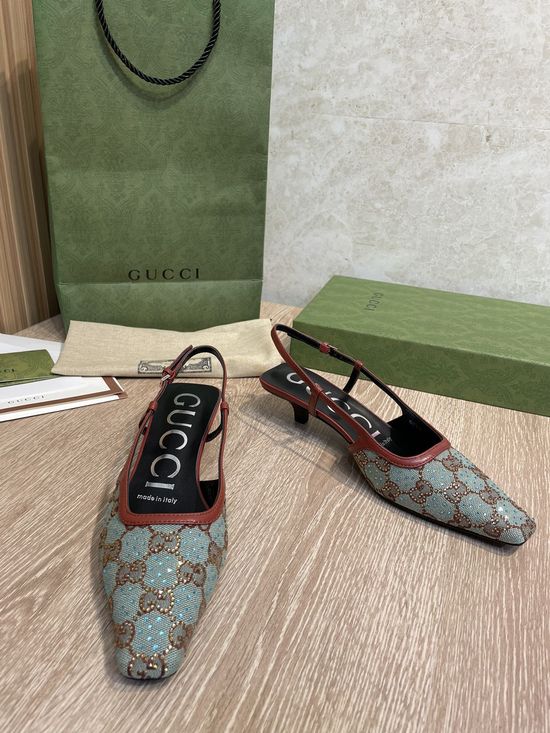 Gucci Elegant Jacquard Slingback Kitten Heels with Crystal Embellishment