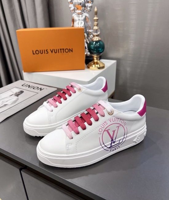 Louis Vuitton LV Gradient Printed Leather Sneakers With Patterned Thick Sole