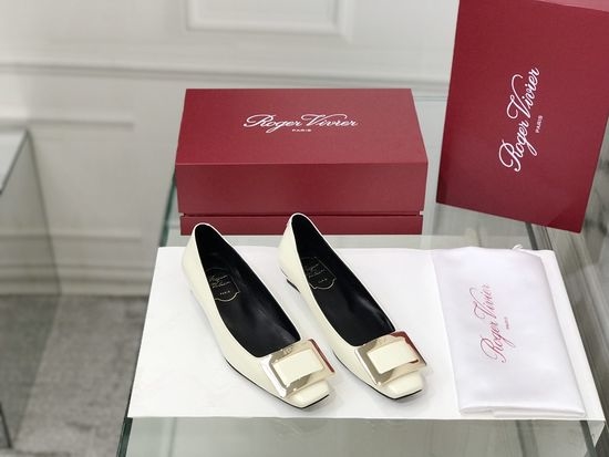 Roger Viver RV Patent Leather Buckle Kitten Heel Pumps