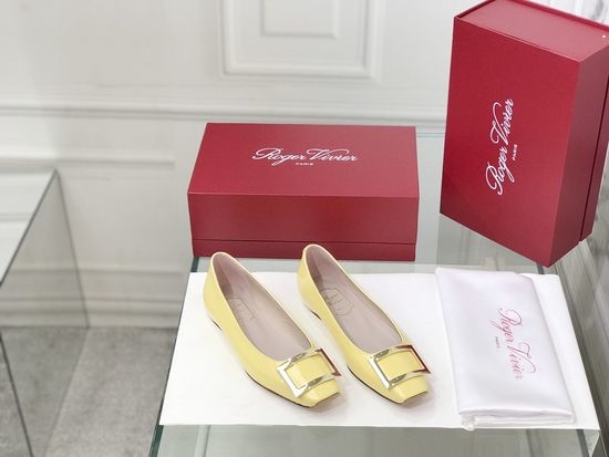 Roger Viver RV Patent Leather Buckle Flat Pumps