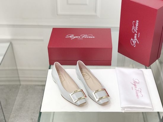 Roger Viver RV Patent Leather Buckle Flat Pumps