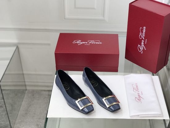 Roger Viver RV Patent Leather Buckle Flat Pumps