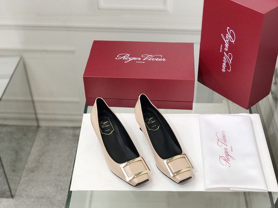 Roger Viver Patent Leather Buckle Chunky Heel Pumps