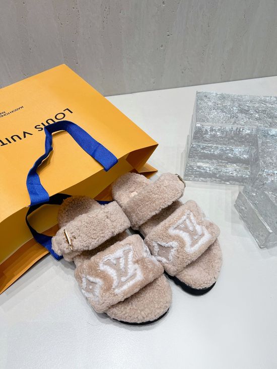 Louis Vuitton Thick Sole Wool Slippers Cowhide Lining Soft Comfortable