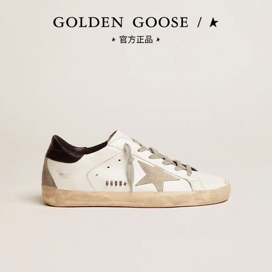 Golden Goose Vintage Distressed Leather Casual Sneakers With Comfort Insole