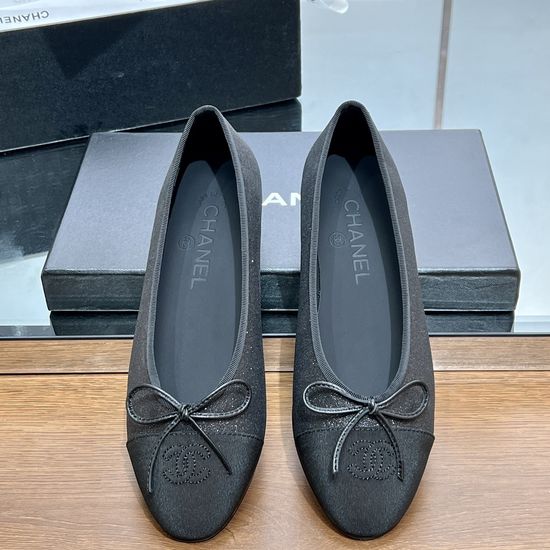 Chanel Classic Two Tone Slingback Flats Genuine Leather Sole