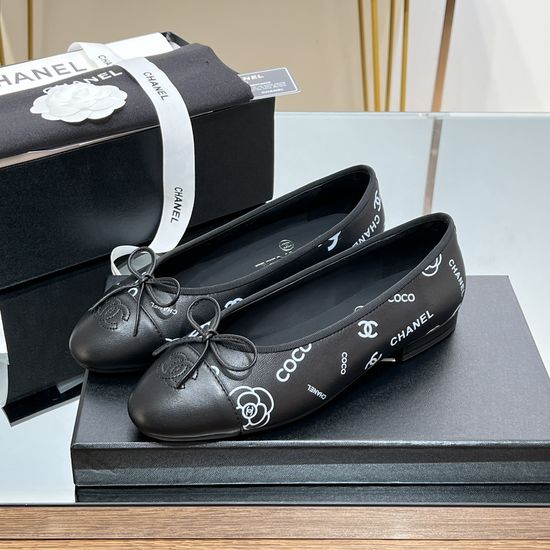 Chanel Classic Two Tone Silk Spliced Slingback Ballet Flats