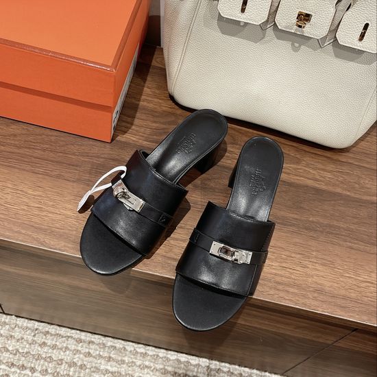 Hermes Classic Buckle Decor Low Heel Sandals Premium Leather Sole