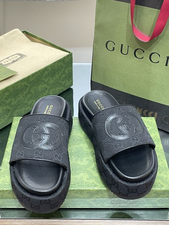 Gucci Classic Pattern Embroidery Platform Slide Sandals