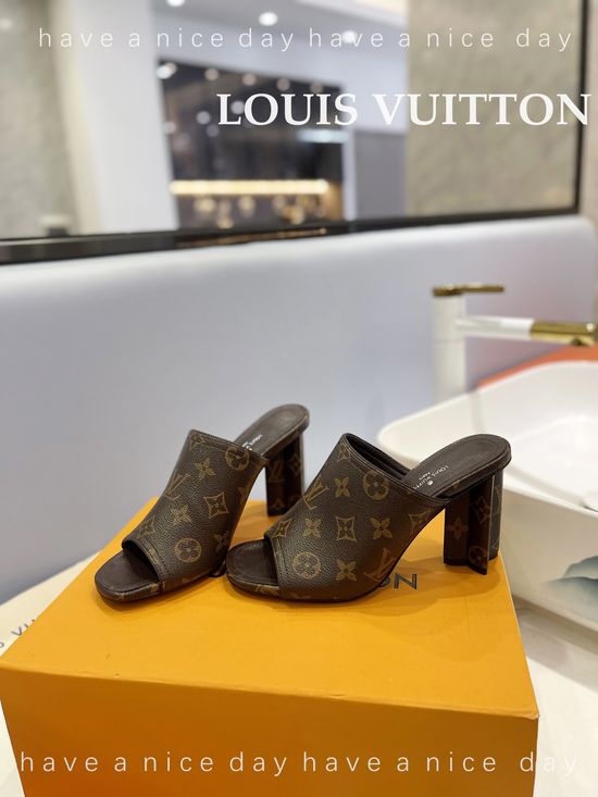 Louis Vuitton Peep Toe Slip On Genuine Leather Heeled Mules