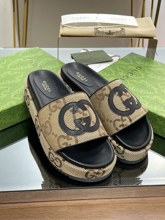 Gucci Classic Pattern Embroidery Platform Slide Sandals