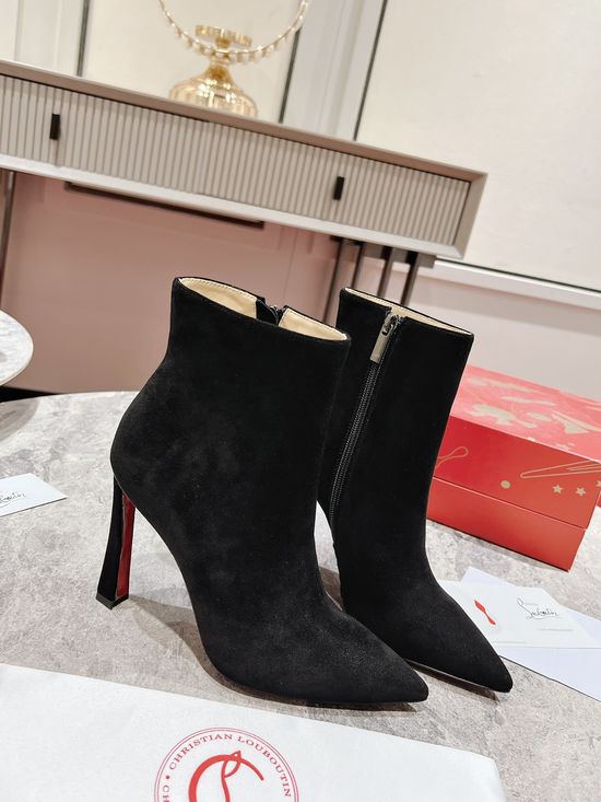 Christian Louboutine Elegant Black Leather Pointed Toe Stiletto Boots