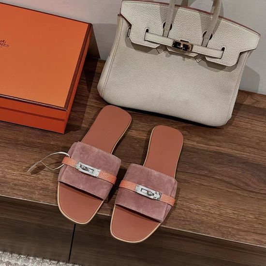 Hermes Elegant Metal Buckle Leather Sandals Durable Stitched Sole