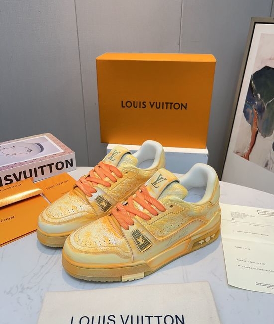 Louis Vuitton LV Premium Washed Leather Retro Basketball Sneakers Comfortable Non-slip