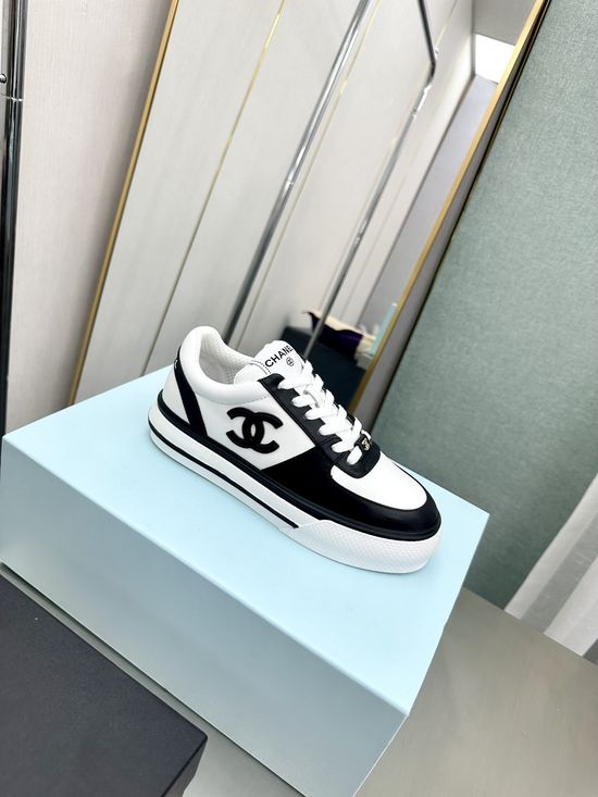 Chanel Premium Cowhide Platform Casual Comfortable Sneakers