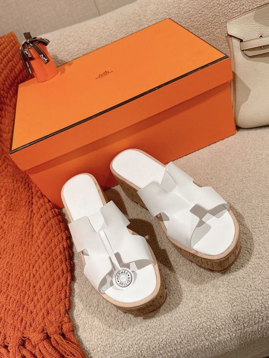Hermes Versatile Suede Trim Sandals Exquisite Craftsmanship Non-slip Sole