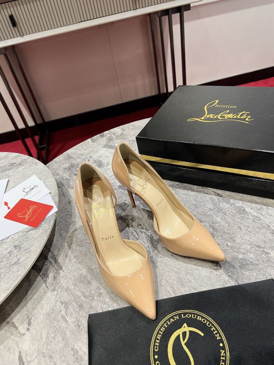 Christian Louboutine Patent Leather D Orsay Pumps Alloy Heel Leather Outsole