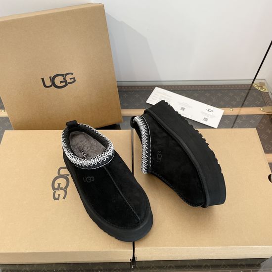 UGG Ethnic Woven Platform Leather Fur Lined Comfort Shoes