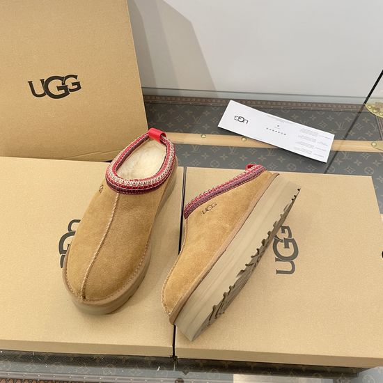 UGG Ethnic Woven Platform Leather Fur Lined Comfort Shoes