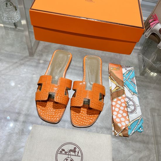 Hermes Exotic Crocodile Pattern Casual Slide Sandals
