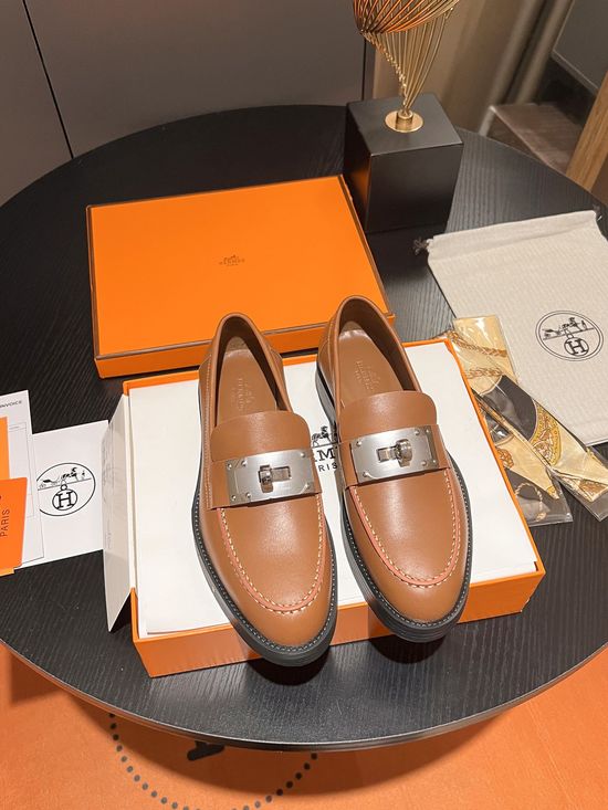 Hermes Classic Buckle Decor Leather Slip On Loafers