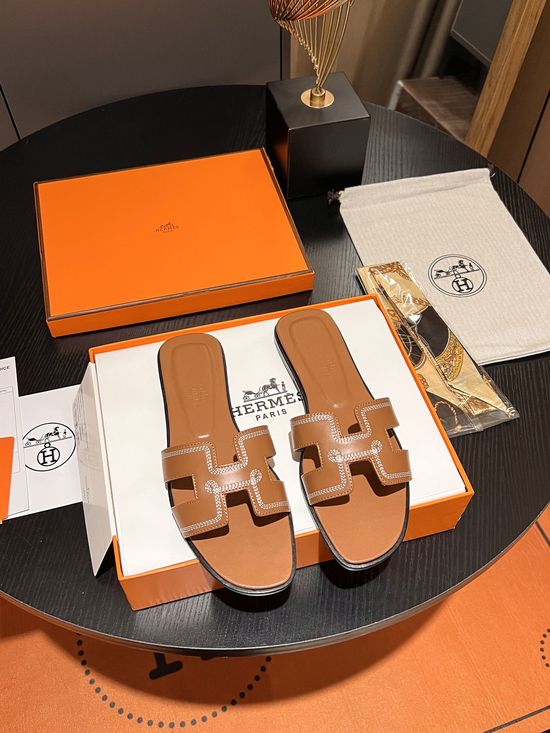 Hermes Palm-Grain Leather Slide Sandals with Embroidery Detail