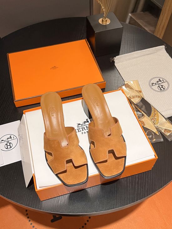 Hermes Block Heel Palm-Grain Leather Slide Sandals