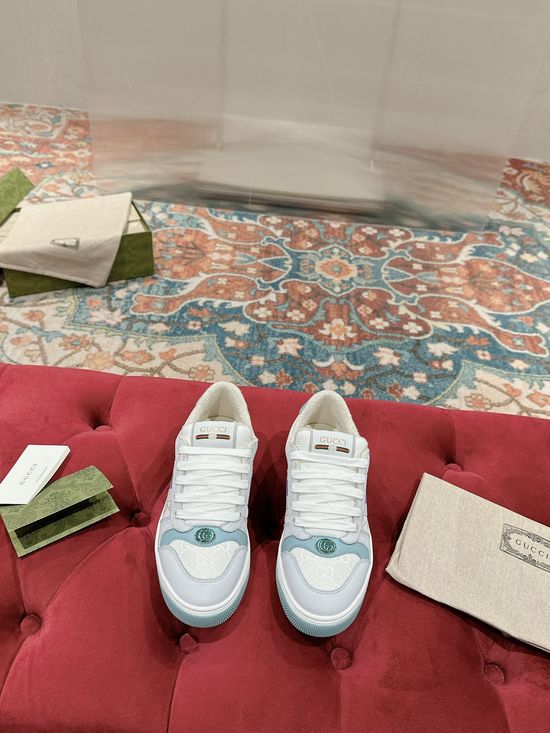 Gucci Vintage Distressed Casual Sneakers With Removable Rhinestone Decor