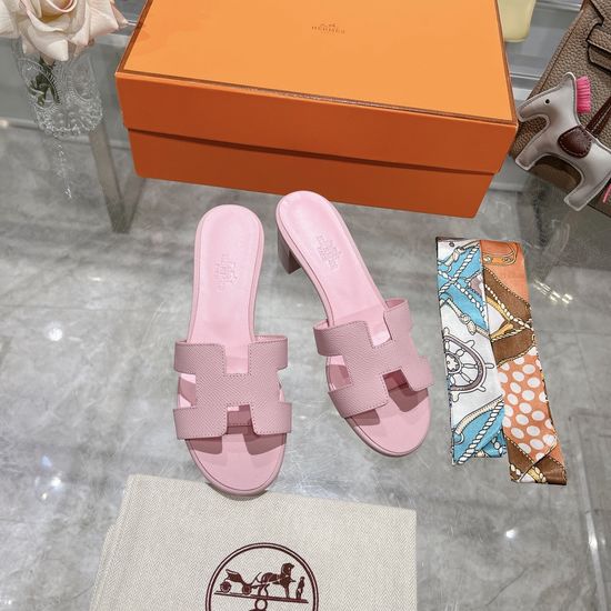 Hermes Block Heel Calfskin Slides Comfortable Elegant Casual Footwear