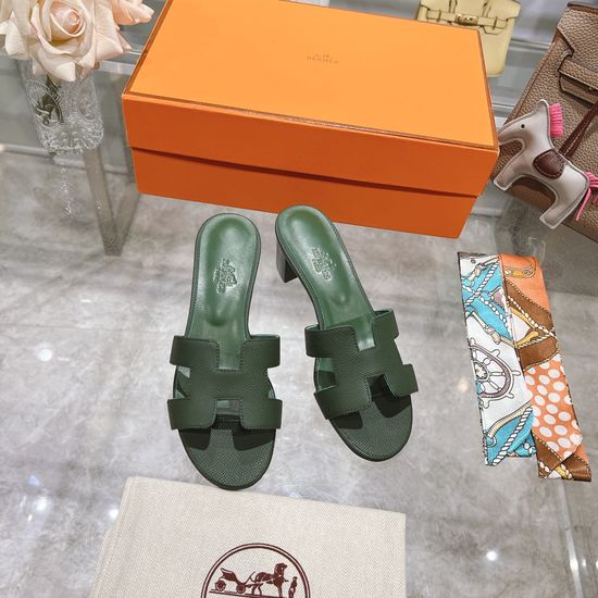 Hermes Block Heel Calfskin Slides Comfortable Elegant Casual Footwear