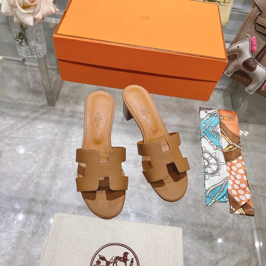 Hermes Block Heel Calfskin Slides Comfortable Elegant Casual Footwear
