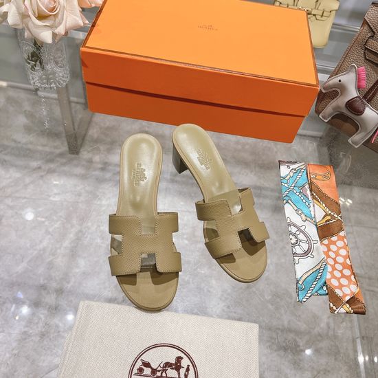 Hermes Block Heel Calfskin Slides Comfortable Elegant Casual Footwear