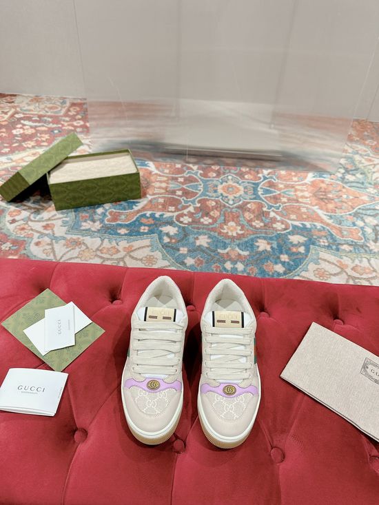 Gucci Vintage Distressed Casual Sneakers With Removable Rhinestone Decor