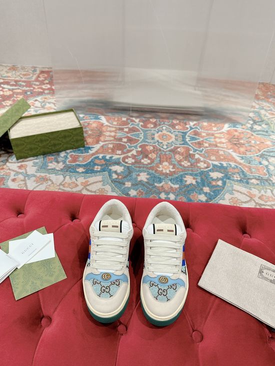 Gucci Vintage Distressed Rhinestone Casual Sneakers with Removable Charm