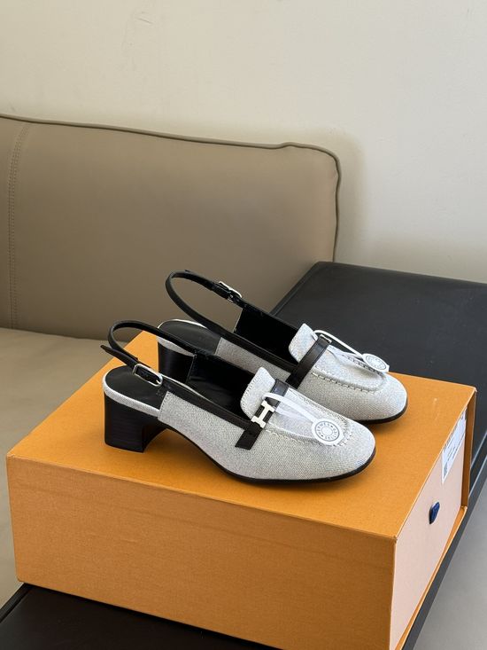 Hermes Elegant Square Toe Kitten Heels Premium Sheepskin Upper