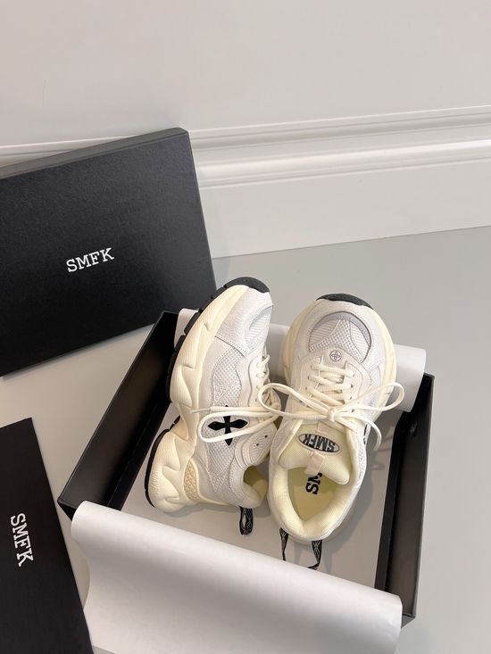 SMFK Vintage Chunky Dad Sneakers Breathable Upper Shock Absorption