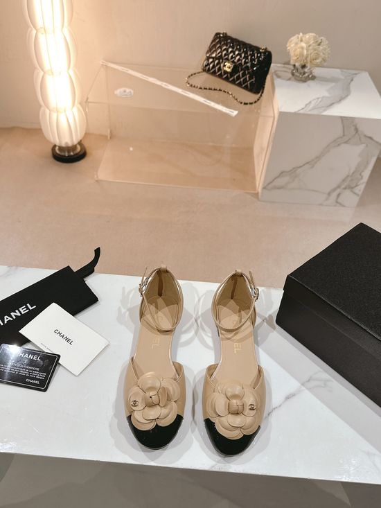 Chanel Camellia Decor Comfortable Leather Casual Flat Shoes