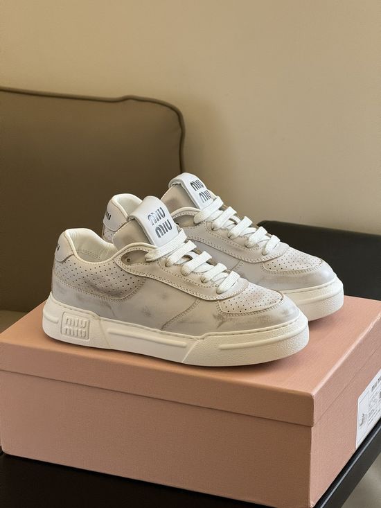 Miu Miu Premium Distressed Leather Casual Comfortable Shoes