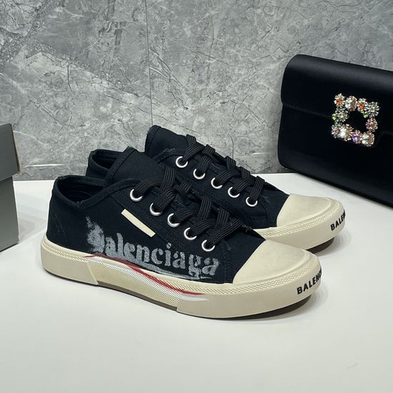 Balenciaga Vintage Distressed Canvas Casual Sneakers