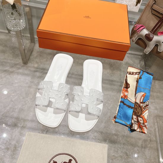 Hermes Flat Ostrich Leather Slides Soft Comfortable Casual Footwear