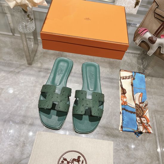 Hermes Flat Ostrich Leather Slides Soft Comfortable Casual Footwear