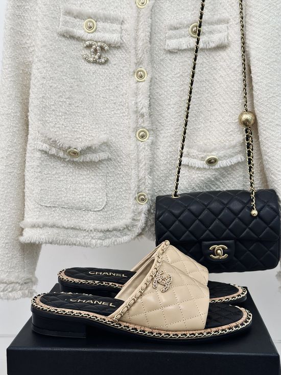 Chanel Chain Decor Block Heel Slides Premium Sheepskin Upper