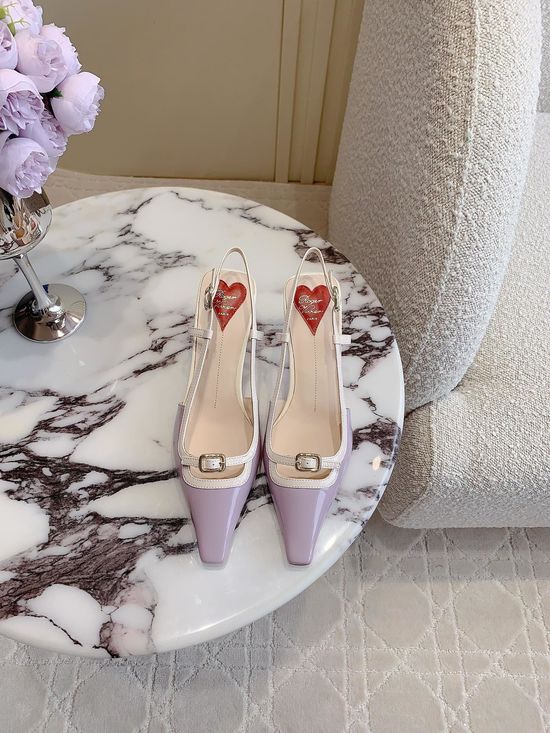Roger Viver Elegant Buckle Low Heel Open Back Leather Shoes