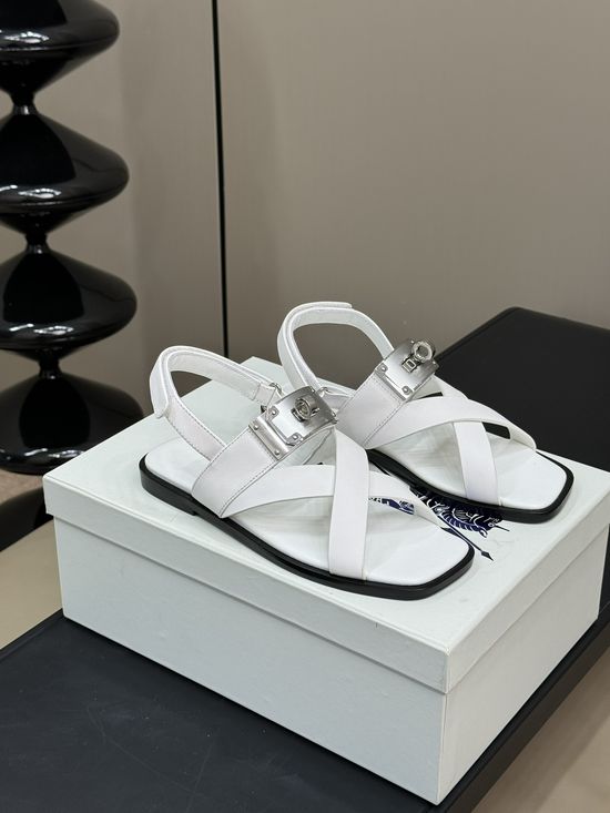 Hermes Premium Buckle Decor All Leather Sandals