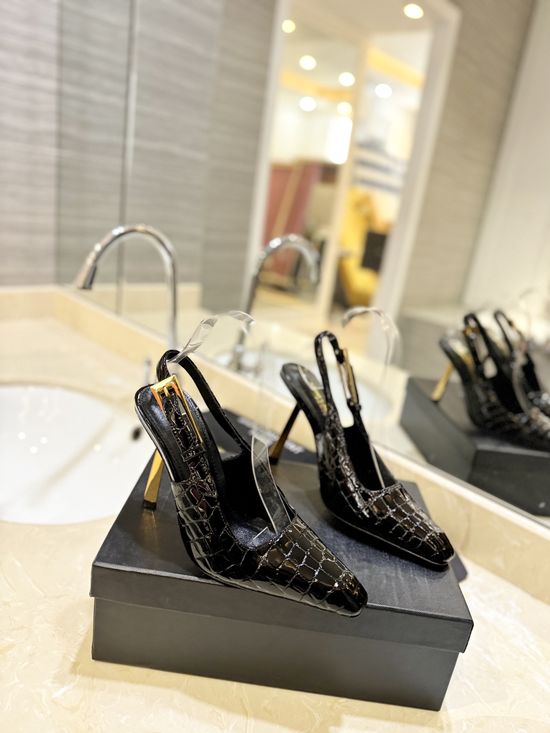 Yves Saint Laurent Chic Small Square Toe High Heels with Metal Chain